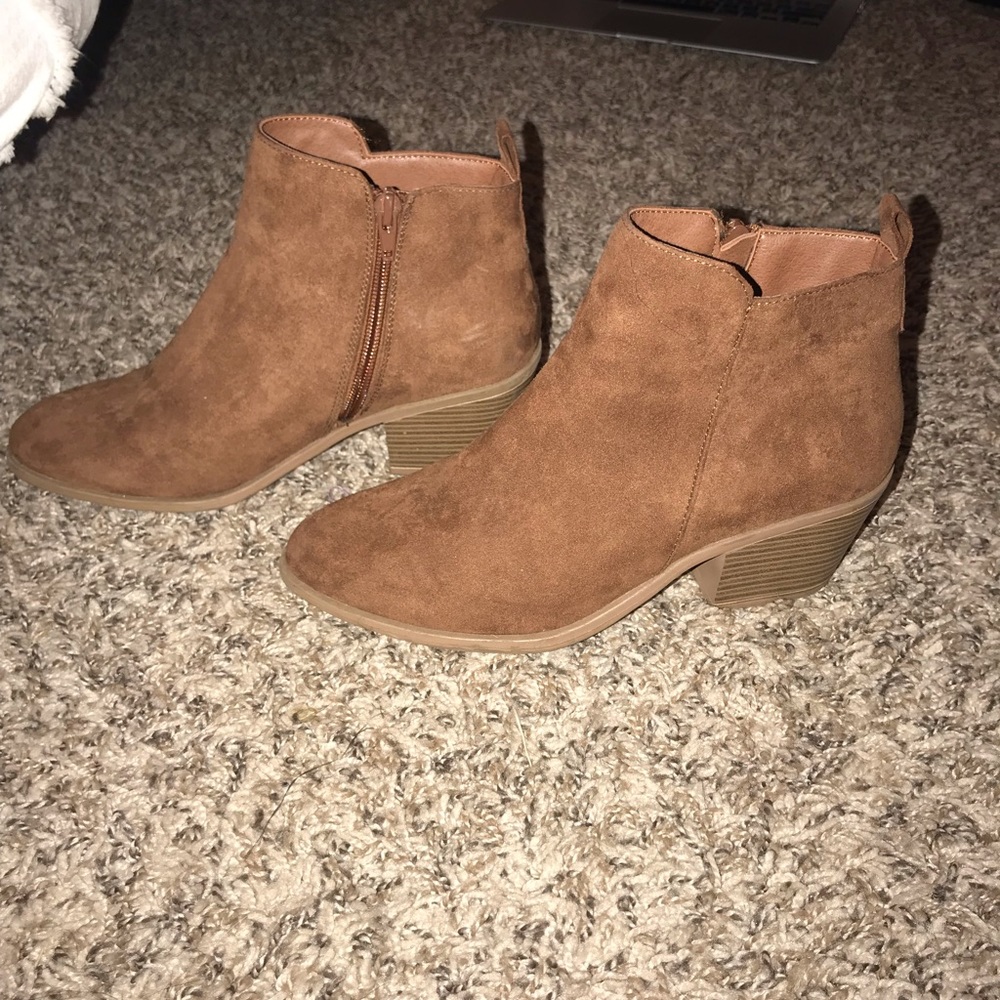 Forever 21 tan booties